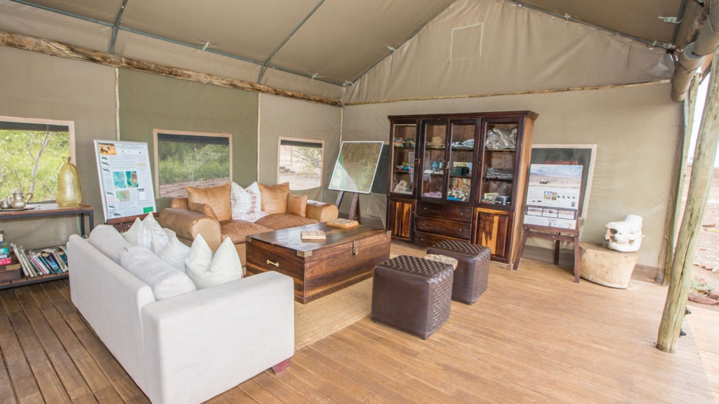 Desert Rhino Camp Suite Damaraland