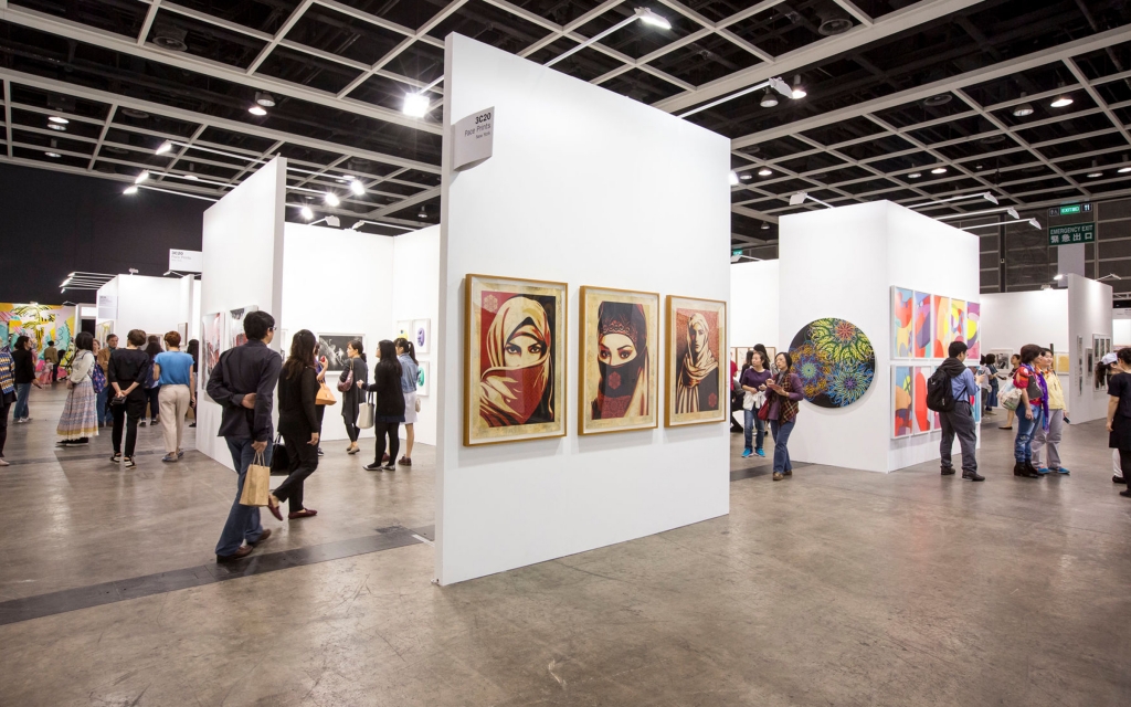 How Collecting Art Is Helping The Art Fraternity?