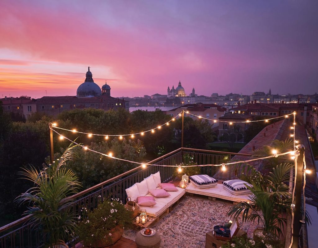 Luxury hotel, Venice-Belmond Hotel Cipriani-enhancing Italian charm