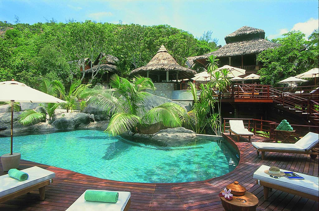 Constance Lemuria Seychelles- pure High-end and Maintained Nature