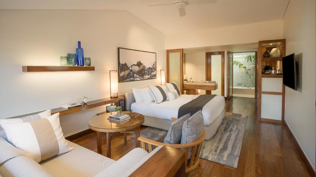 Intercontinental Hayman Island Resort One Bedroom Pool Ocean View Suite