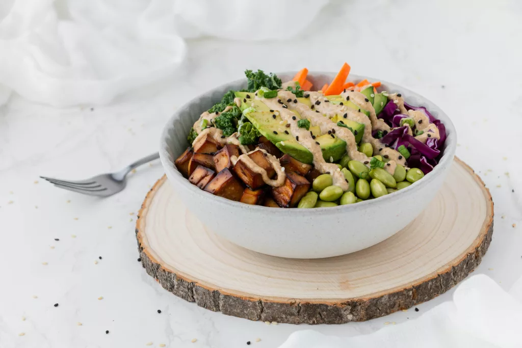 a healthy bowl photogrpahed by maryam sicard